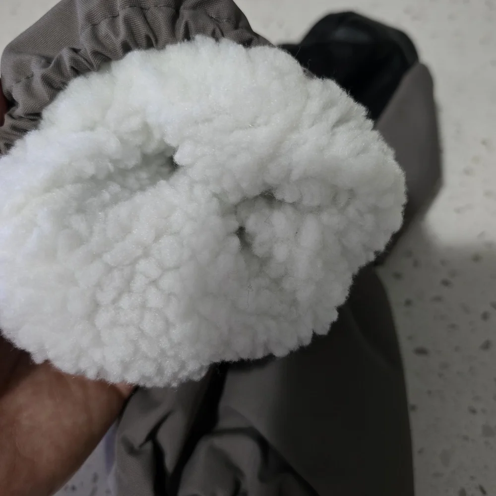 Kids' Cozy Gray Mittens